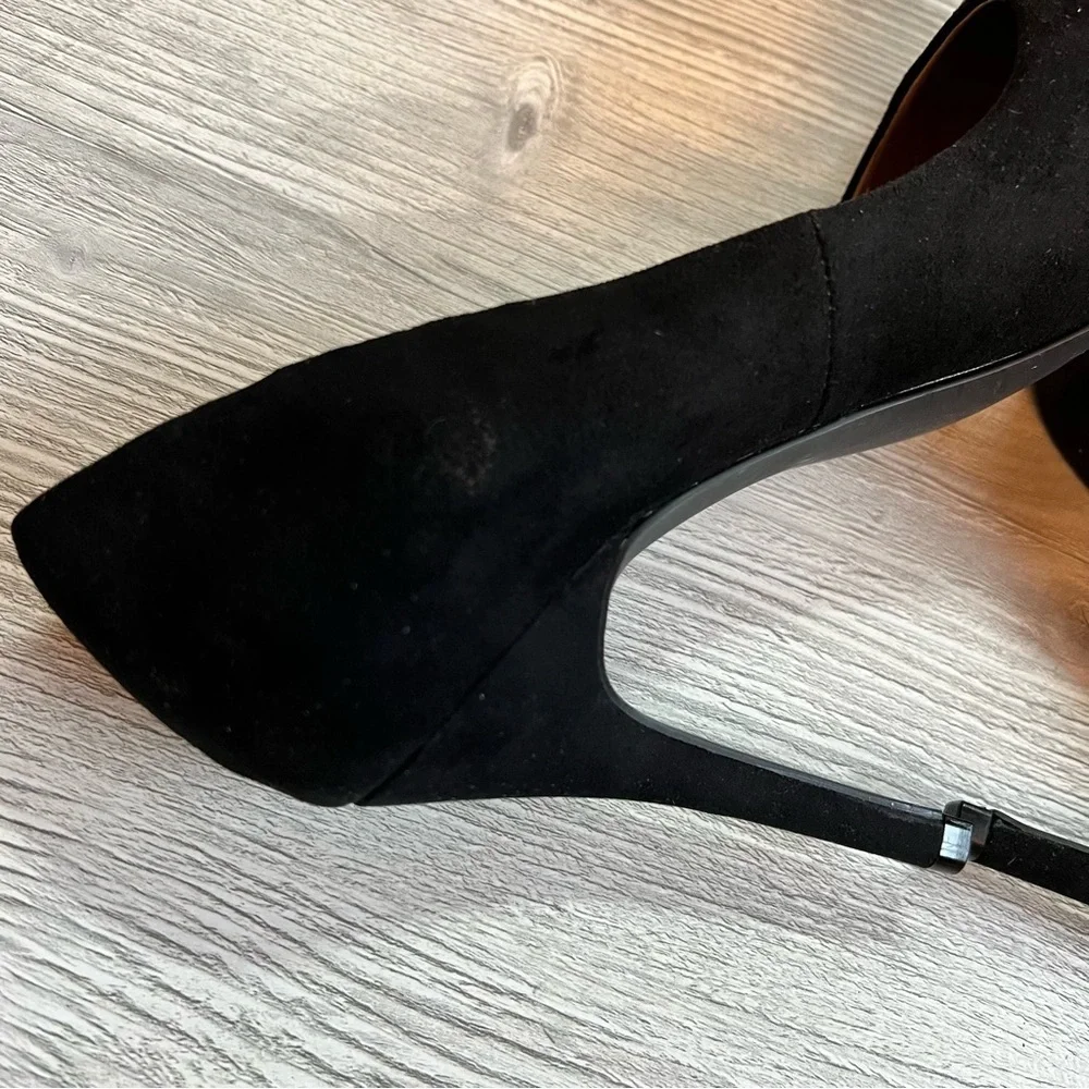 New without tags Abound black classic pointed black flocked heels size 9